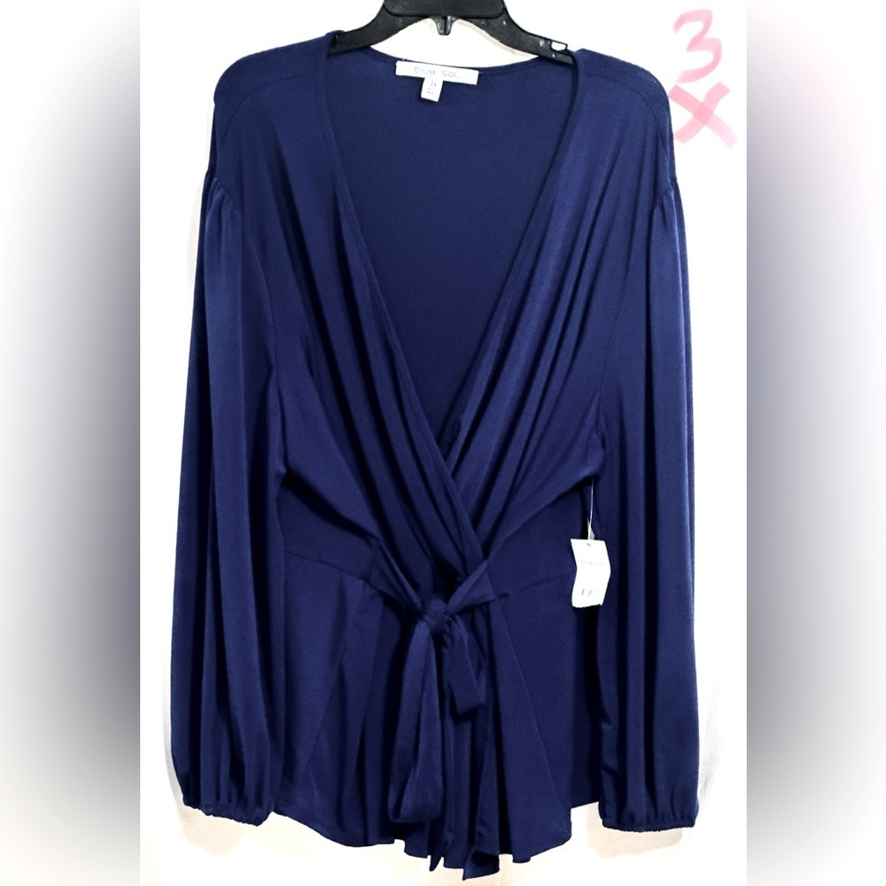 LADIES NAVY BLUE TOP WITH A CLOTH BELT